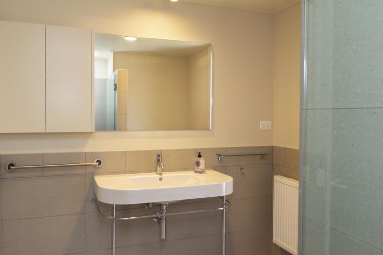 Photo of property in 58e Essex Street, Weston, Oamaru, 9401