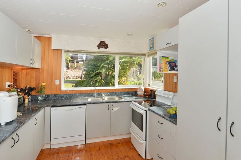Photo of property in 12 Rugby Place, Te Kamo, Whangarei, 0112