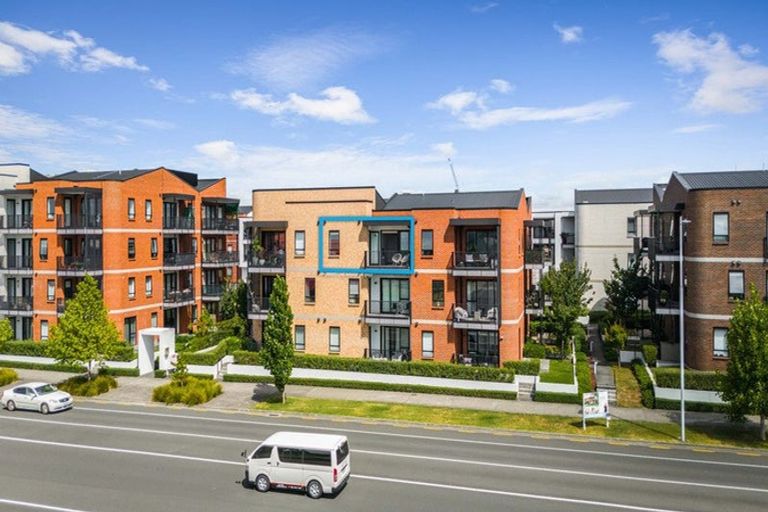 Photo of property in 204/77 Hobsonville Point Road, Hobsonville, Auckland, 0616