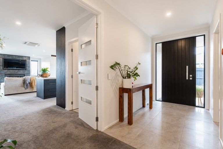 Photo of property in 42 Heathfield Drive, Mosgiel, 9024