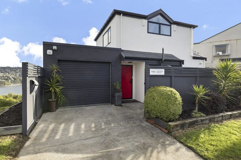 Photo of property in 115a Akaroa Drive, Maupuia, Wellington, 6022