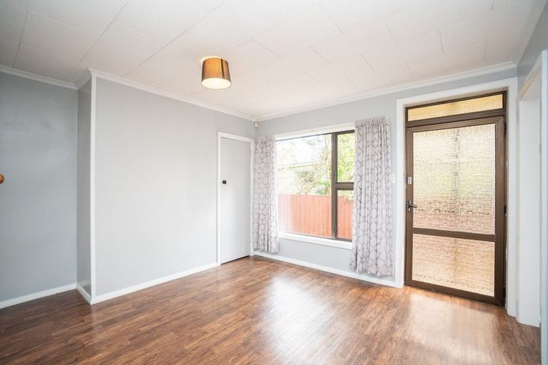 Photo of property in 12 Rochester Street, Awapuni, Palmerston North, 4412