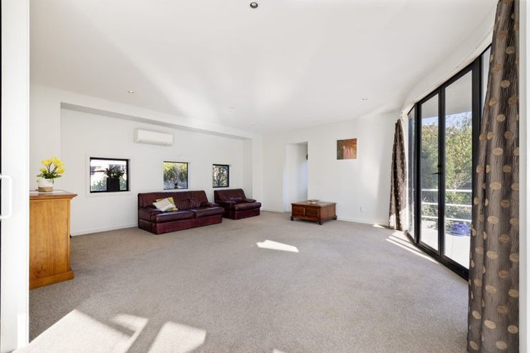 Photo of property in 72 Glenstrae Road, Redcliffs, Christchurch, 8081