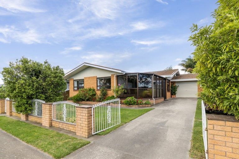 Photo of property in 329 Westminster Avenue, Tamatea, Napier, 4112