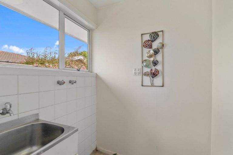 Photo of property in 472 Mairehau Road, Parklands, Christchurch, 8083