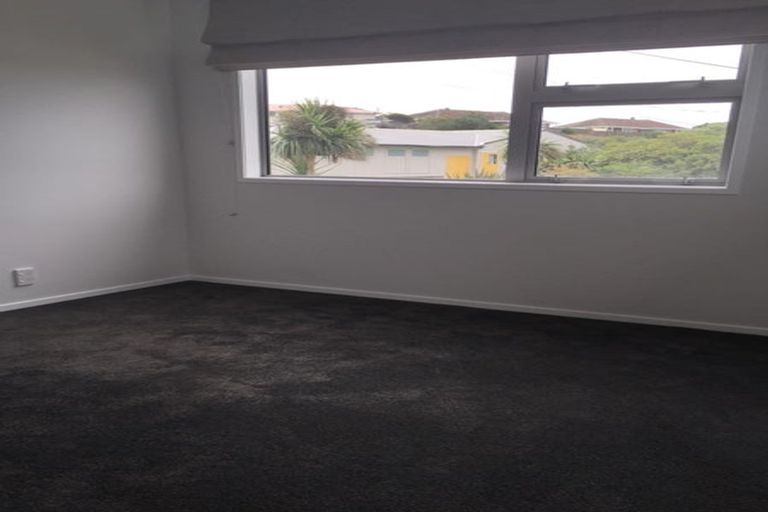 Photo of property in 58a Te Pene Avenue, Titahi Bay, Porirua, 5022