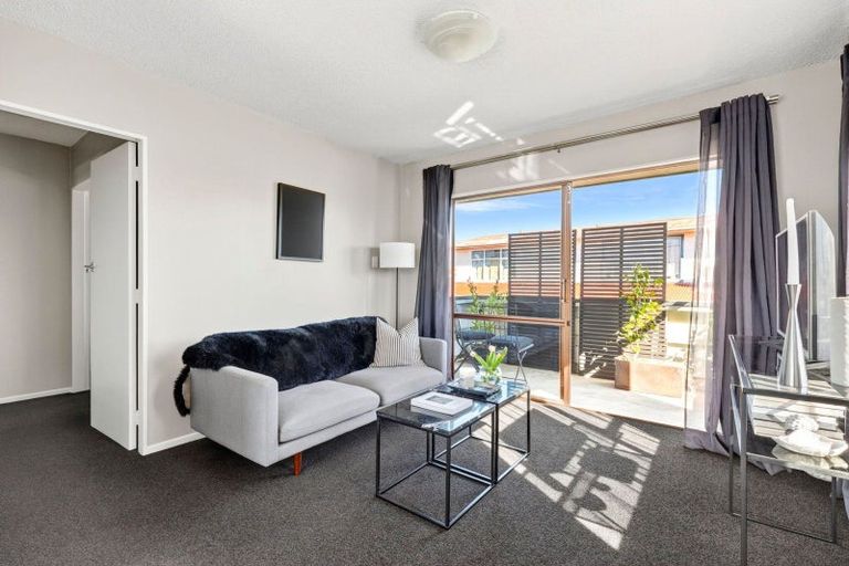 Photo of property in 6/14 Thornton Road, Cambridge, 3434