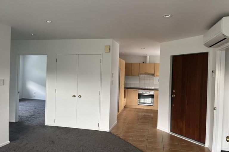 Photo of property in Waimanu Bay Village, 3/1 Piriti Drive, Te Atatu Peninsula, Auckland, 0610