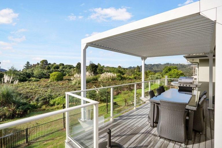 Photo of property in 100 Estuary View, Whangamata, 3620