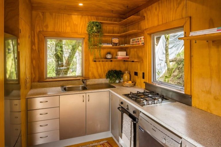 Photo of property in 17 Mairangi Road, Wadestown, Wellington, 6012