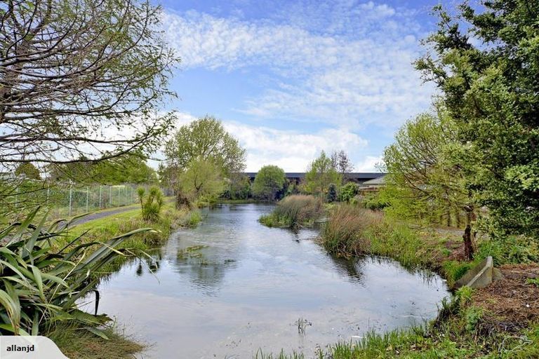 Photo of property in 8 Scotts Field Drive, Takanini, 2112