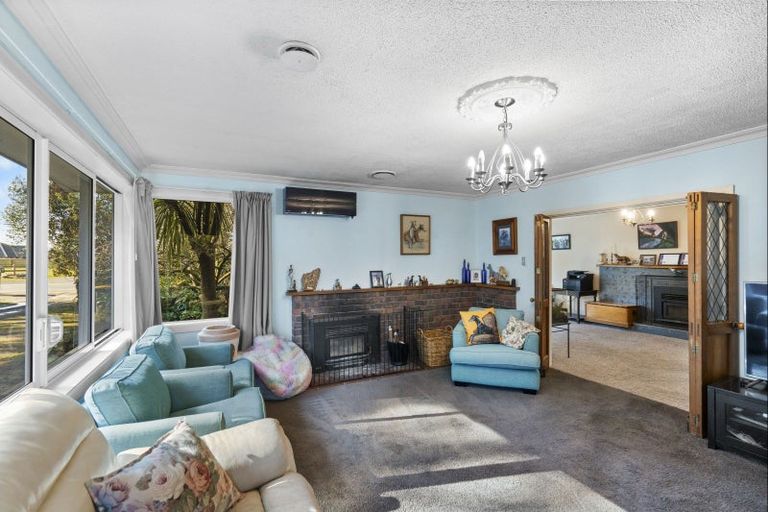 Photo of property in 687 Weedons Ross Road, West Melton, Christchurch, 7676