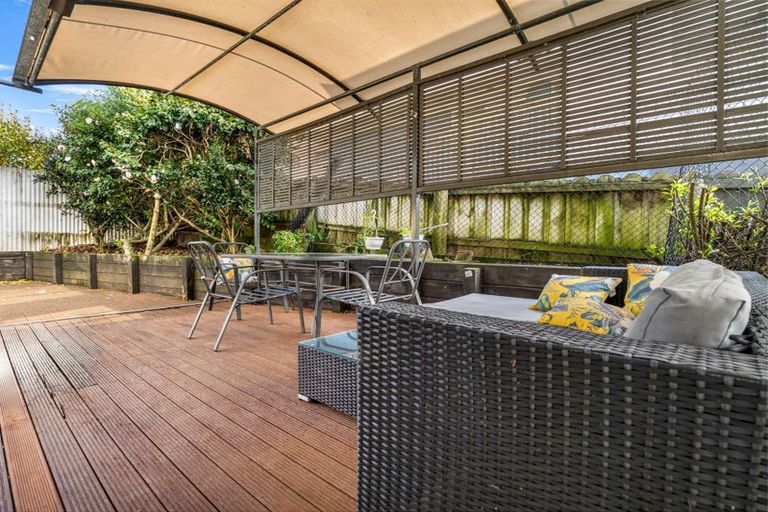 Photo of property in 50a Torkar Road, Clarks Beach, 2122