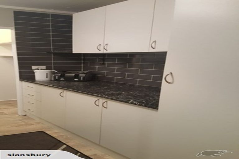 Photo of property in 14a Pohutukawa Drive, Owhata, Rotorua, 3010
