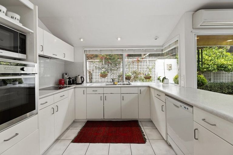 Photo of property in 17 Petworth Place, Westmorland, Christchurch, 8025