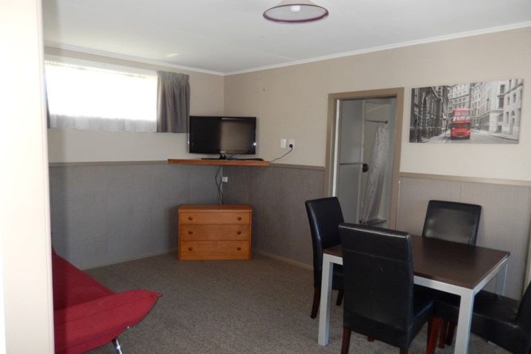 Photo of property in 4/119 Junction Road, Welbourn, New Plymouth, 4371