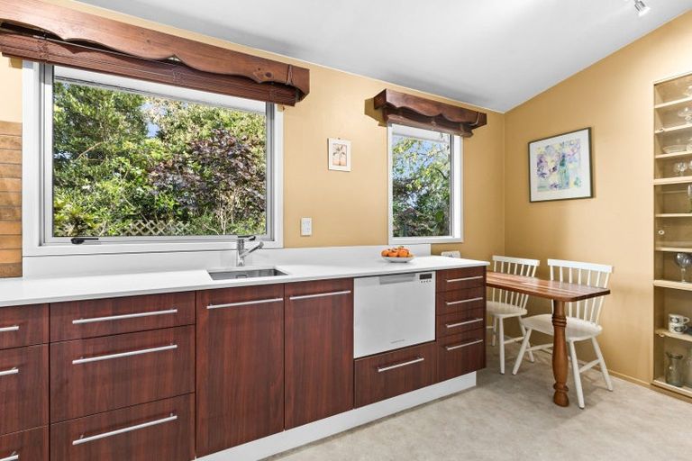 Photo of property in 12 Saint Hill Lane, Havelock North, 4130