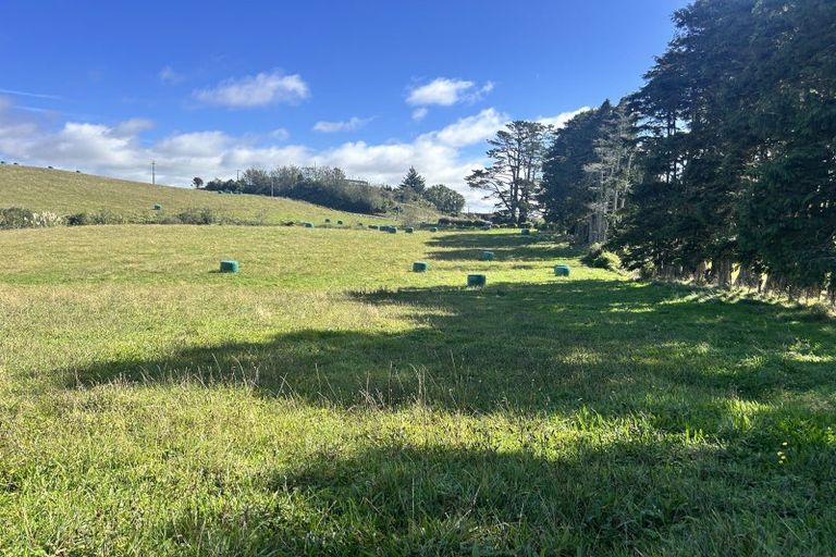 Photo of property in 741 Upland Road, Egmont Village, New Plymouth, 4372