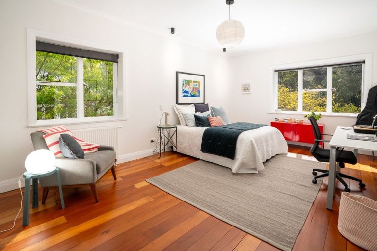 Photo of property in 9 Easdale Street, Kelburn, Wellington, 6012