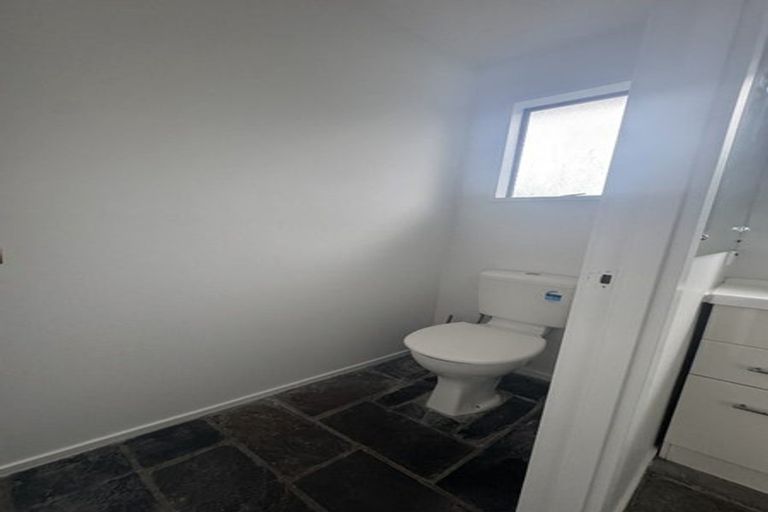Photo of property in 68 Estuary Road, New Brighton, Christchurch, 8061