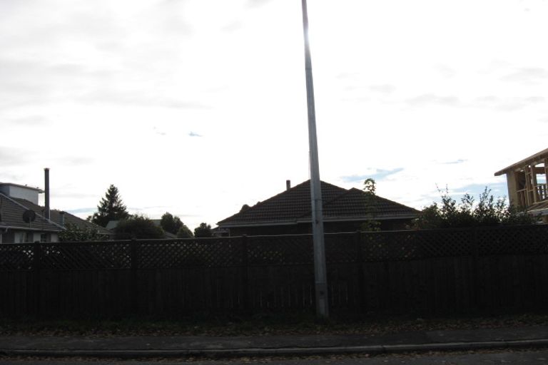 Photo of property in 70 Sawyers Arms Road, Northcote, Christchurch, 8052