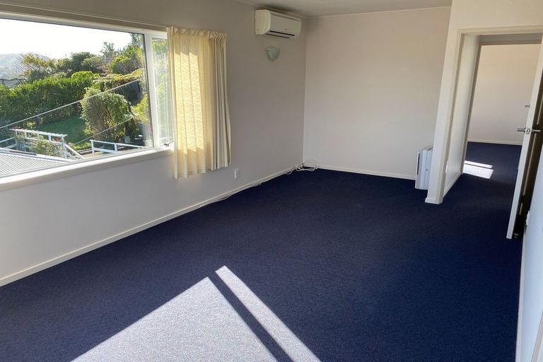 Photo of property in 9 Bedford Street, Northland, Wellington, 6012