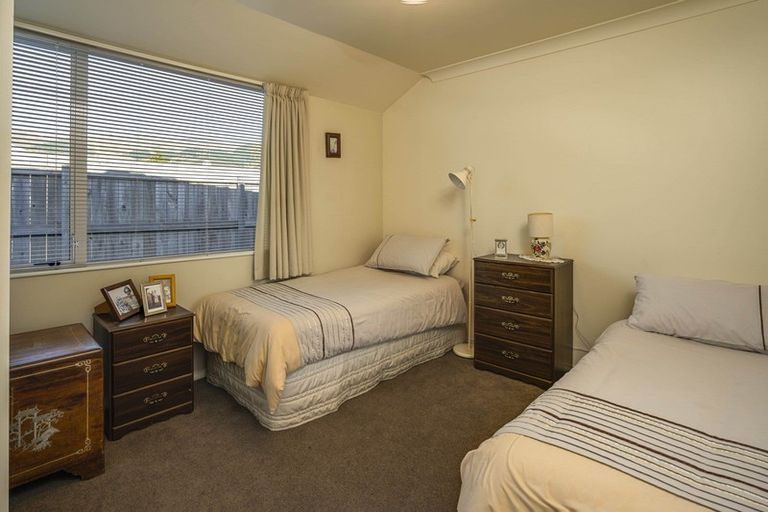 Photo of property in 15 Arbor-lea Avenue, Richmond, 7020