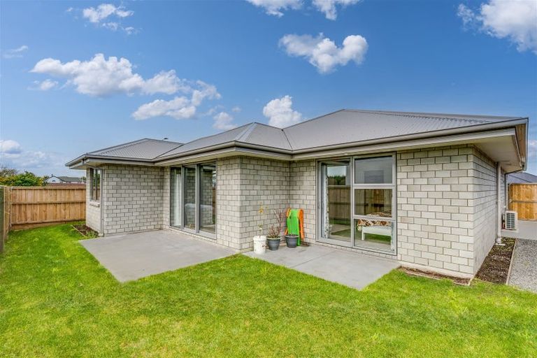 Photo of property in 19 Maggie Street, Kaiapoi, 7630