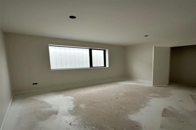 Photo of property in 125 Grove Road, Papakura, 2110