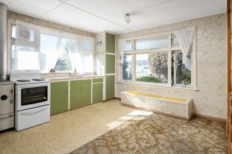 Photo of property in 71 Mclauchlan Street, Springlands, Blenheim, 7201