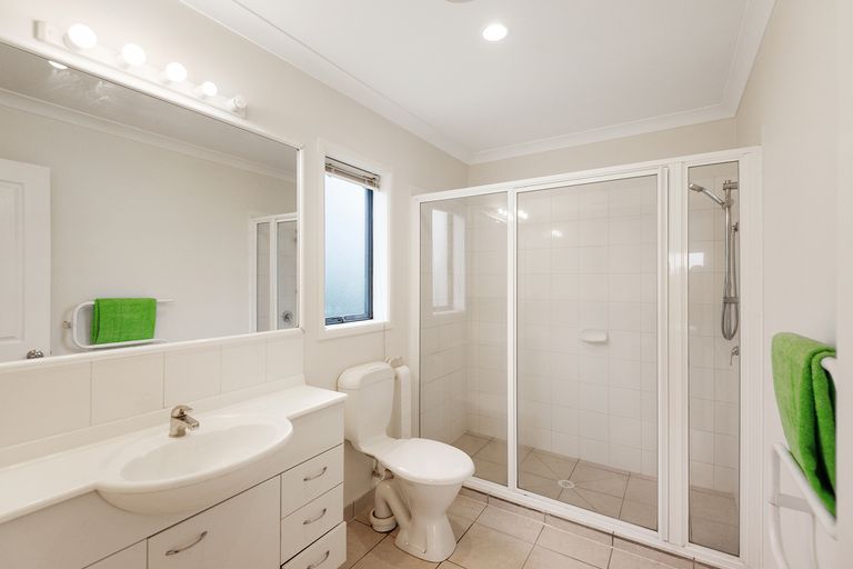 Photo of property in 33 Mahuri Street, Parklands, Christchurch, 8083