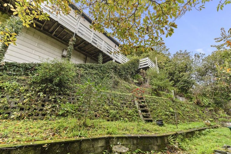 Photo of property in 28 Carrington Street, New Plymouth, 4310