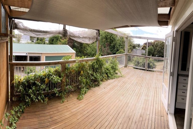 Photo of property in 11 Thynne Street, Foxton, 4814