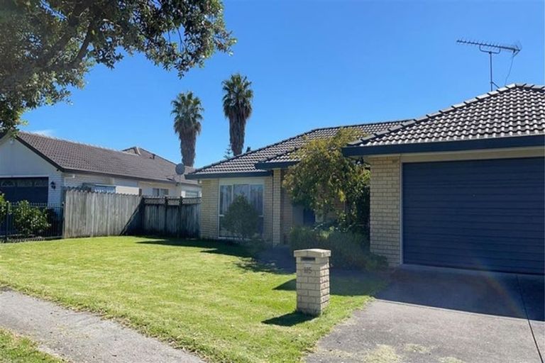 Photo of property in 115 Burswood Drive, Burswood, Auckland, 2013