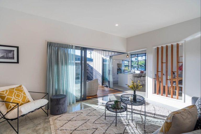 Photo of property in 12a Mahana Road, Paraparaumu Beach, Paraparaumu, 5032