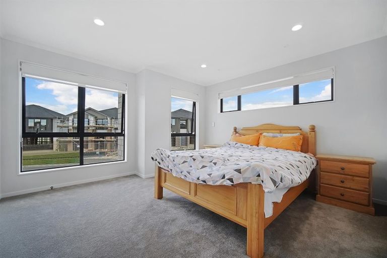 Photo of property in 47 Drumbuoy Drive, Flat Bush, Auckland, 2019
