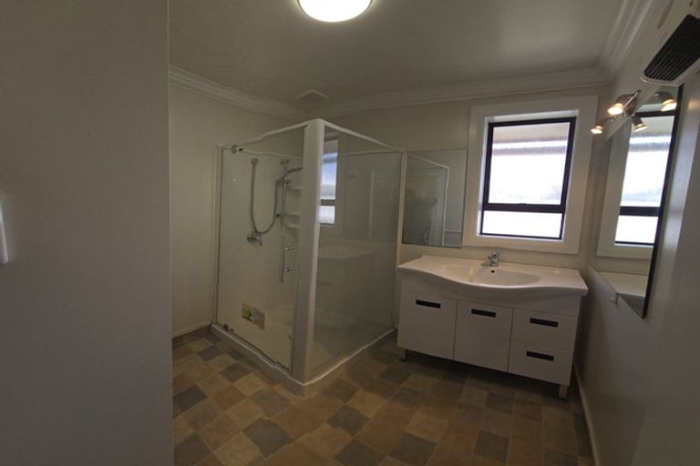 Photo of property in 11 College Street, Caversham, Dunedin, 9012