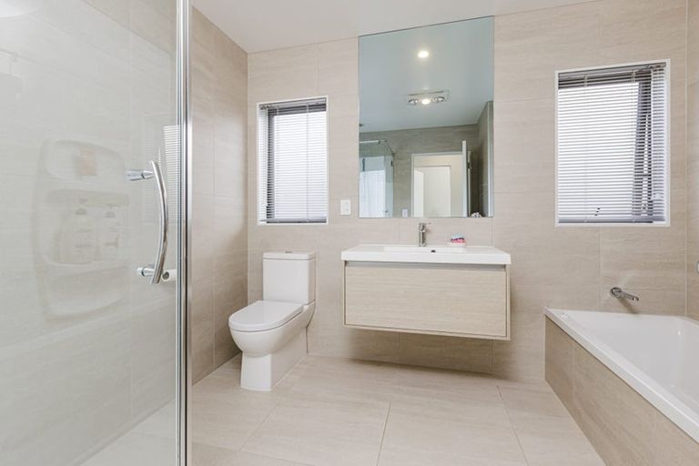 Photo of property in 65 Exmoor Road, Karaka, Papakura, 2113