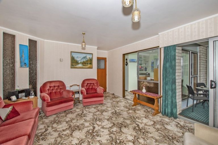 Photo of property in 3/5 Station Road, Te Kamo, Whangarei, 0112