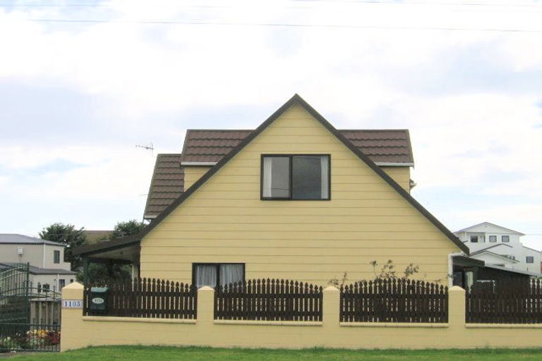 Photo of property in 1103 Papamoa Beach Road, Papamoa Beach, Papamoa, 3118