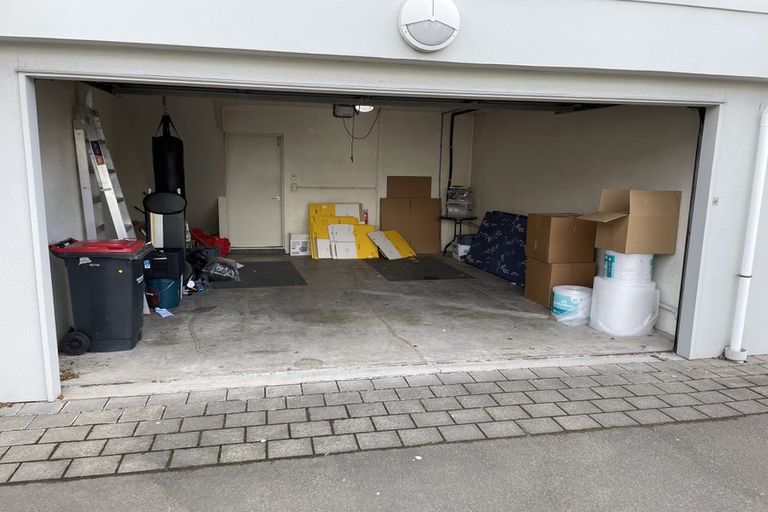 Photo of property in 34 Latimer Square, Christchurch Central, Christchurch, 8011