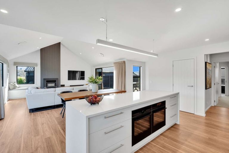 Photo of property in Wooing Tree Vineyard Ltd, 15 Vintage Street, Cromwell, 9310