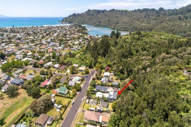 Photo of property in 123 Park Avenue, Whangamata, 3620