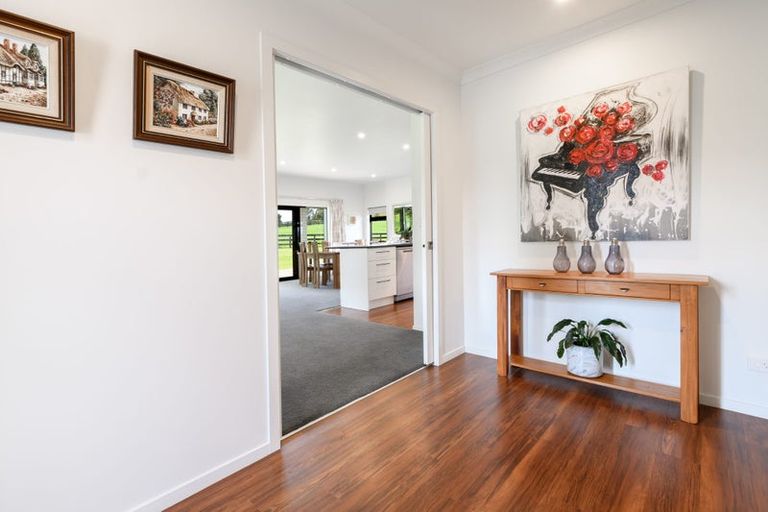Photo of property in 136b Kumikumi Road, Lower Kaimai, Tauranga, 3171