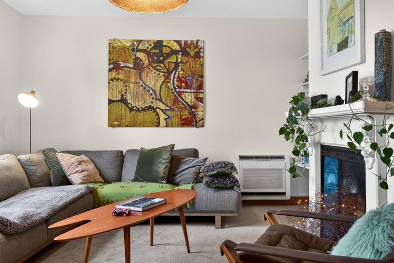 Photo of property in 34 Cressy Terrace, Lyttelton, 8082
