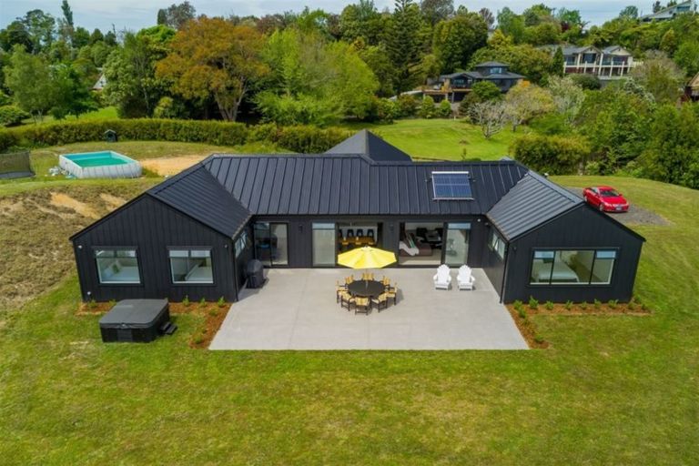 Photo of property in 6 Elliot Way, Minden, Tauranga, 3176