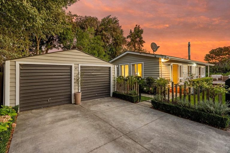 Photo of property in 47 Croziers Road, St Albans, Christchurch, 8052