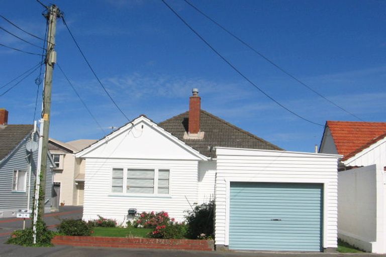 Photo of property in 8 Fife Lane, Miramar, Wellington, 6022