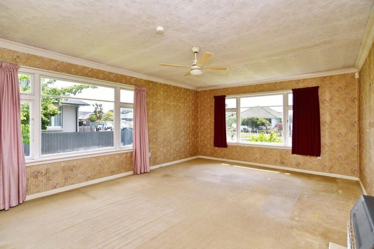 Photo of property in 36 Evesham Crescent, Spreydon, Christchurch, 8024