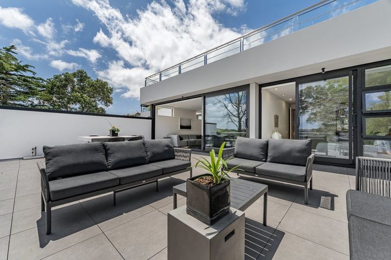 Photo of property in 17/258 Hurstmere Road, Takapuna, Auckland, 0622